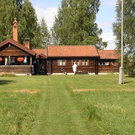 Lake Lodge Roennaes Лександ Екстериор снимка