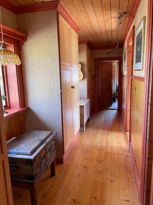 Lake Lodge Roennaes Лександ Екстериор снимка