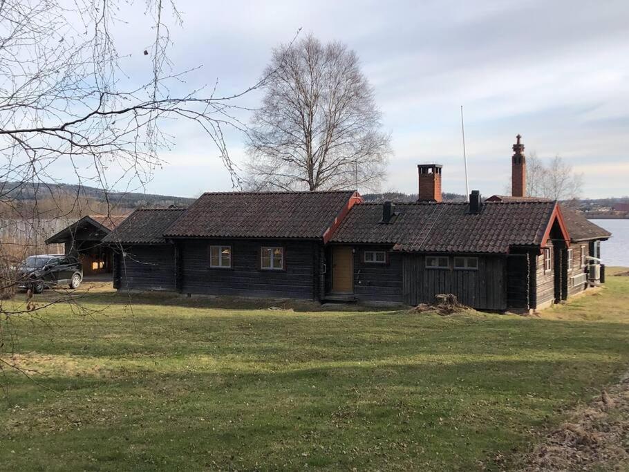 Lake Lodge Roennaes Лександ Екстериор снимка